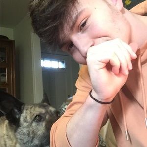 Meet your Posher, Sam